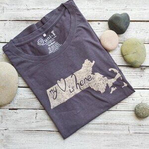 Massachusetts Map T-shirt Size Small